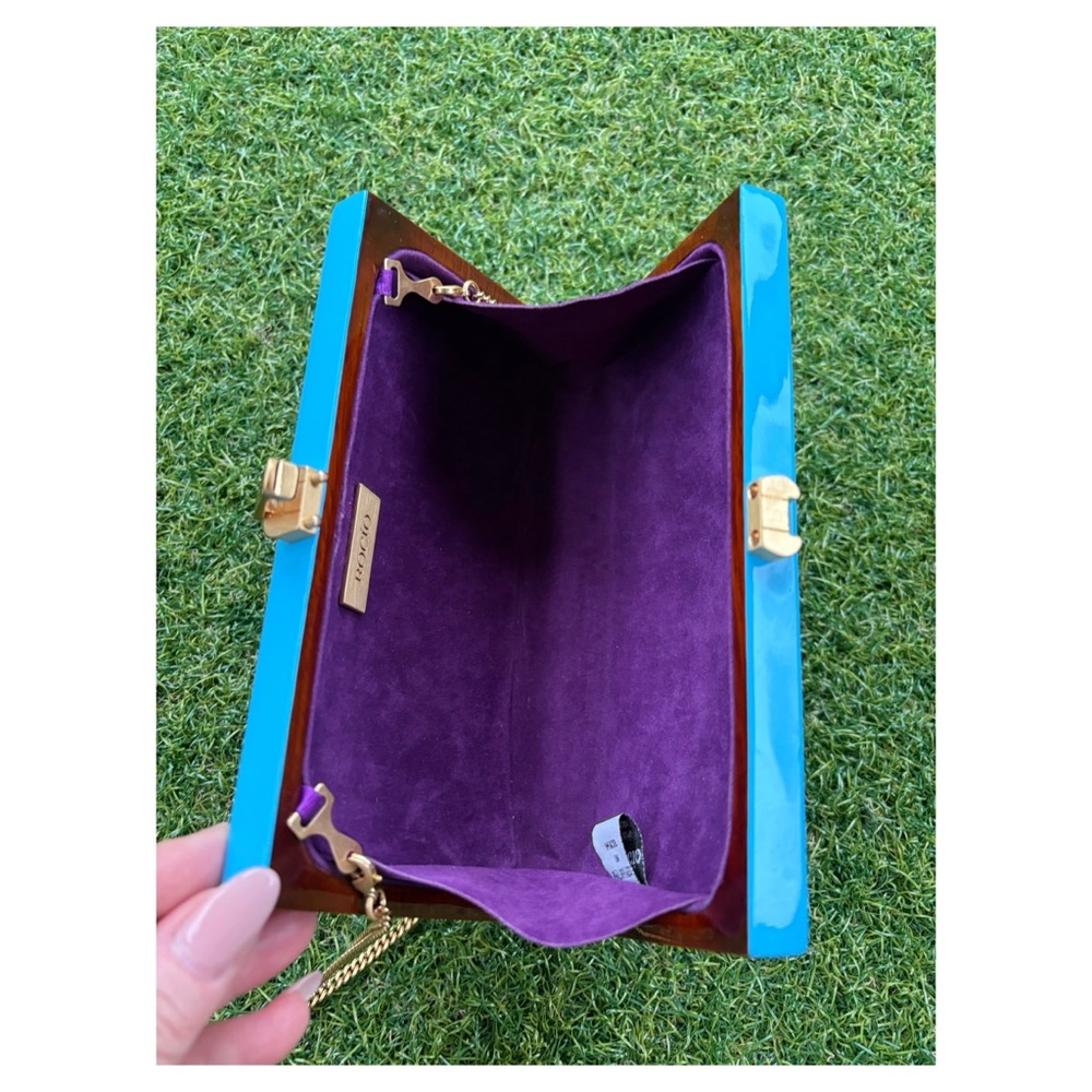 NWT elegant blue Rocio clutch, removable strap. - Picture 5 of 16